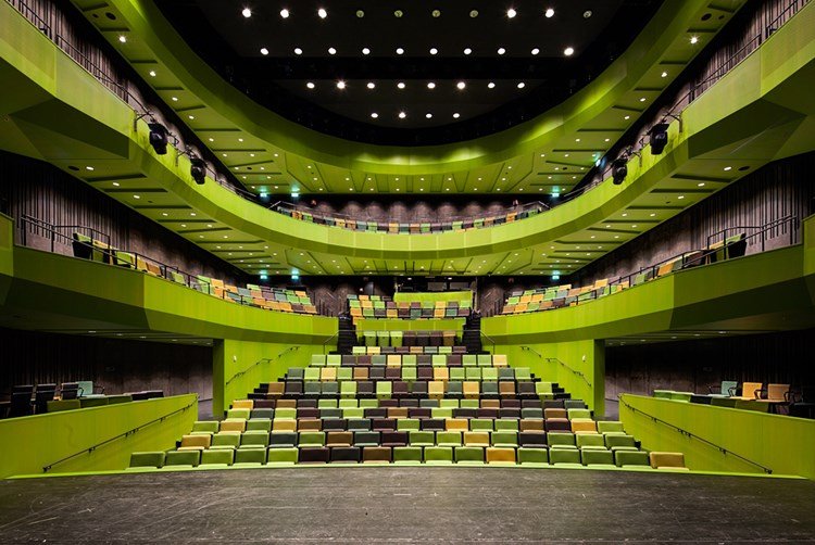 Dansare till Kulturhuset Spira, Smålands musik och teater