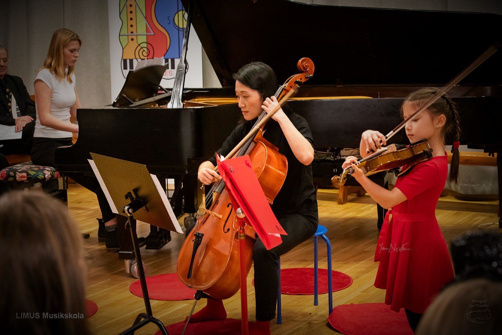 Pianolärare med klassiskt utbildning