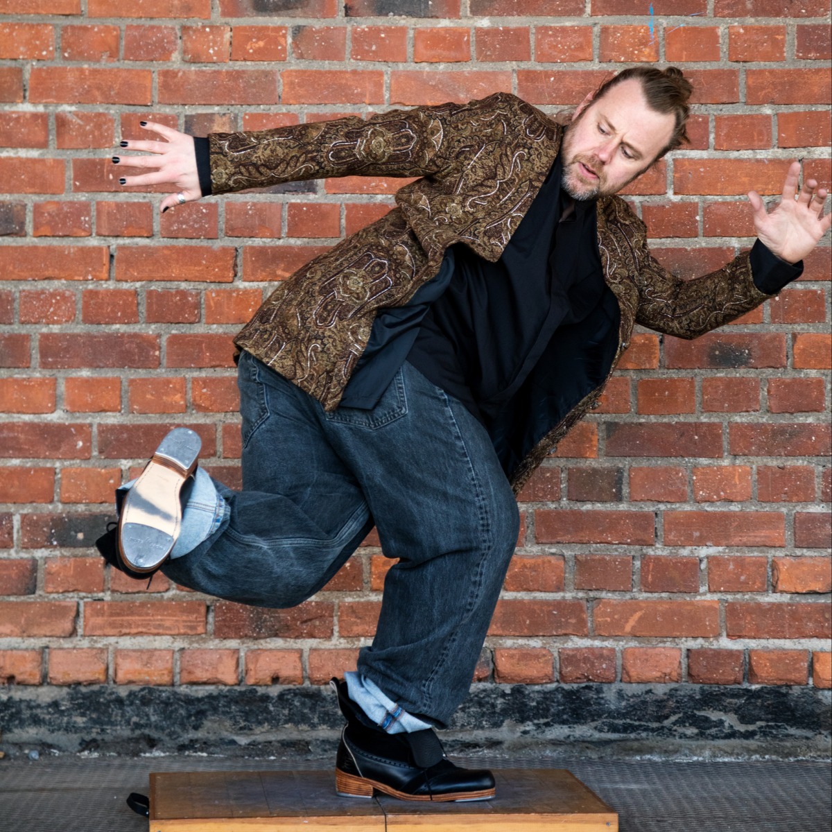 Groovin Feet 532-2.jpg