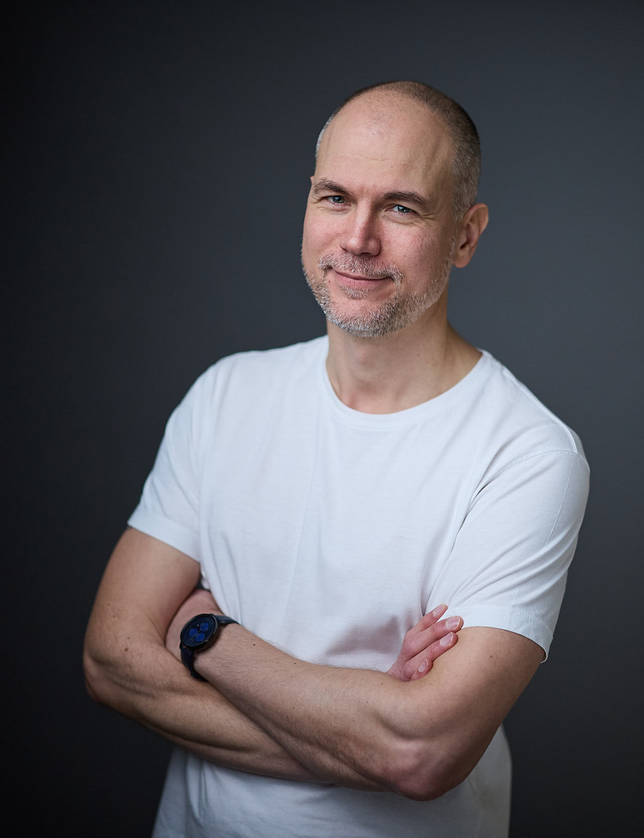 Erik halvbild 2025.jpg